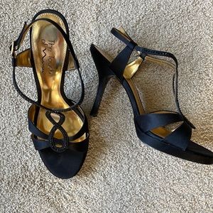 Nina Cocktail Sandals Size 9.5